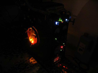 Illustration for article titled Steampunk PC Gives us a Warm Glow Inside